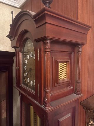 Reloj de pie madera necesita ajuste, para recoger