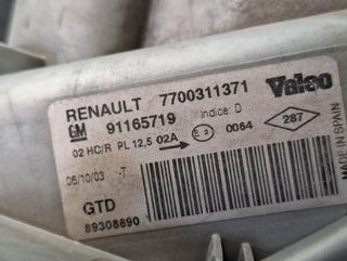 Opel 106895 7700311371 faro izquierdo vivaro