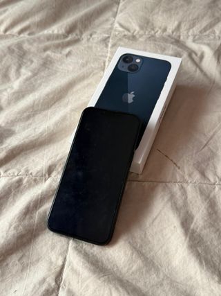 iPhone 13 Azul Impecable