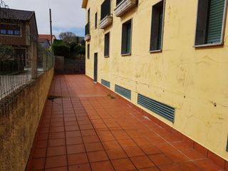 Garaje en venta en Ribeira
