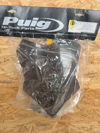 Cupula Puig Yamaha MT 09 Negra