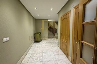 Piso en venta en Casco Antiguo en León