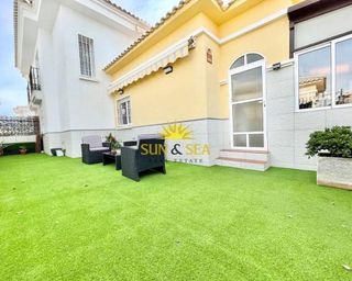 Casa en alquiler en La Siesta - El Salado - Torreta en Torrevieja