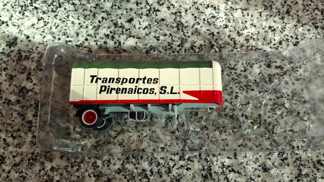 Remolque Pegaso 1/43