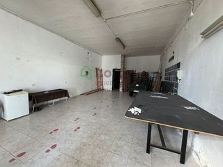 Nave industrial en venta en La Estación en Badajoz