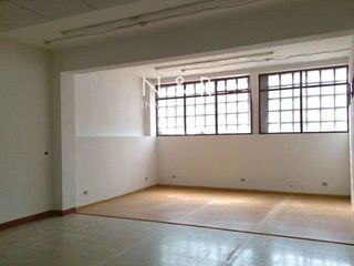 Local comercial en venta en Ensanche - Sar en Santiago de Compostela