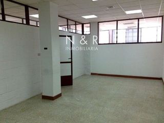 Local comercial en venta en Ensanche - Sar en Santiago de Compostela