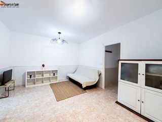 Piso en venta en Carolinas Bajas en Alicante