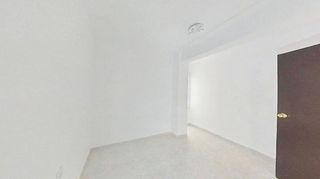 Piso en venta en El Calvari en Valencia