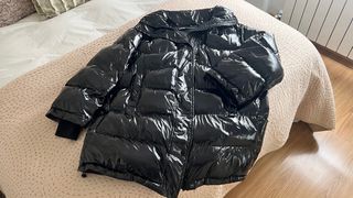 Abrigo acolchado oversize Zara negro