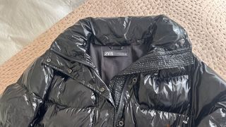 Abrigo acolchado oversize Zara negro