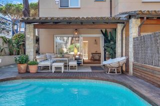 Casa adosada en alquiler en Platja Llarga en Castell-Platja d´Aro