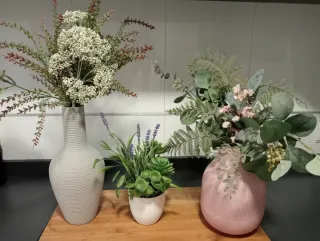 Jarrones Decorativos con Flores