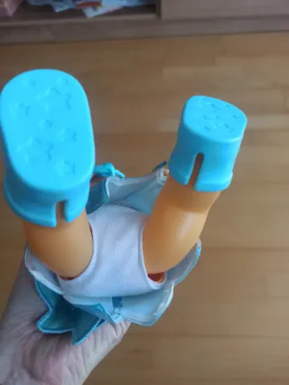 Bebé Llorón Sydney Cry Babies Stars