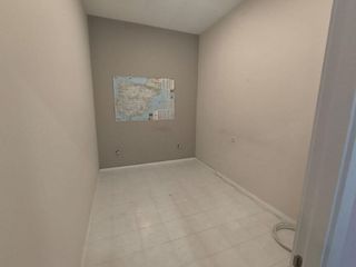 Local comercial en alquiler en Poble Nou en Manresa