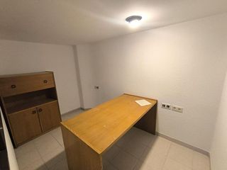 Local comercial en alquiler en Poble Nou en Manresa