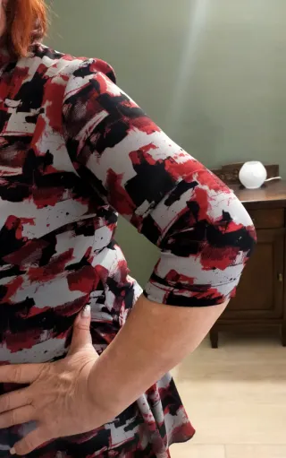 Casacca peplum donna fantasia grigio/rossa/nera