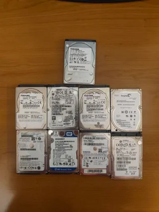 Lote de 9 HDD 2.5 SATA para reparar