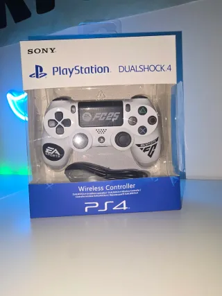 Mando DualShock 4 PS4 Blanco FC25