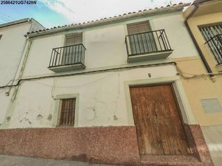 Casa en venta en Cabra