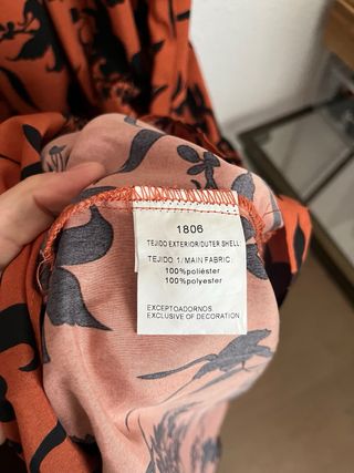 Vestido largo estampado hojas