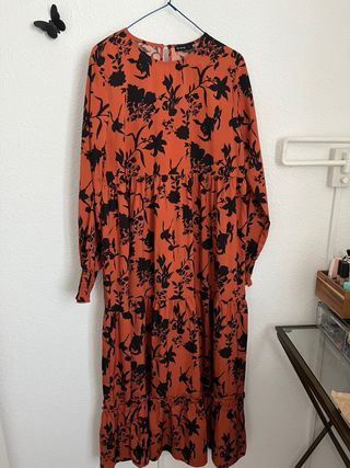 Vestido largo estampado hojas