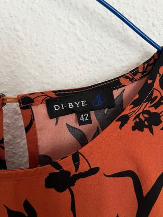 Vestido largo estampado hojas