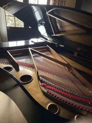 Piano de cola Samick SG205