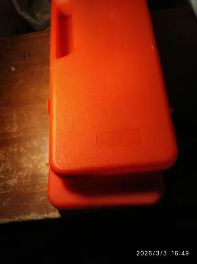 Triángulos de señalización con sus estuches