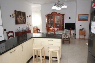 Chalet en venta en La Banda - Campo de Fútbol en Chiclana de la Frontera