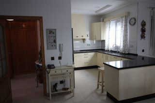 Chalet en venta en La Banda - Campo de Fútbol en Chiclana de la Frontera