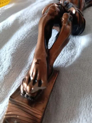 Crucifijo de cerámica