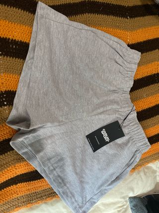 Shorts Casual Sport Stradivarius Gris Talla L