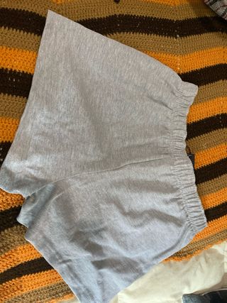 Shorts Casual Sport Stradivarius Gris Talla L