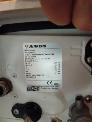 Calentador Junkers HydroCompact Gas Butano