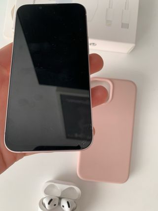 iPhone 13 Rosa + Accessori