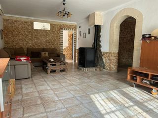 Chalet en venta en Algorós - El Derramador en Elche