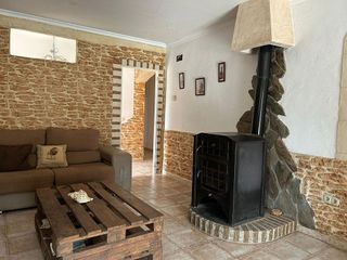 Chalet en venta en Algorós - El Derramador en Elche