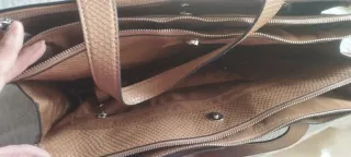 Bolso de mano piel efecto serpiente Parfois