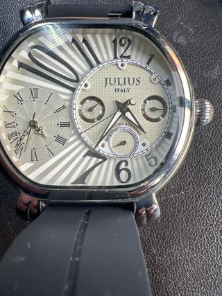 Reloj Julius cuarzo