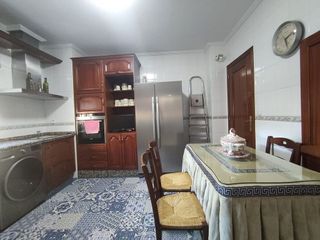 Chalet en venta en Valencina de la Concepción