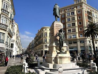 Local comercial en alquiler en Ensanche Centro - Puerto en Málaga