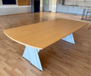 MESAS DE REUNIONES DE  240x110x73 y otras medidas