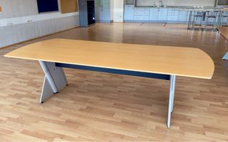 MESAS DE REUNIONES DE  240x110x73 y otras medidas