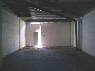 Local comercial en alquiler en Plaza de Toros - Santa Rita en Almería