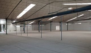 Nave industrial en alquiler en Zona de la Vega en Antequera