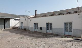 Nave industrial en alquiler en Zona de la Vega en Antequera
