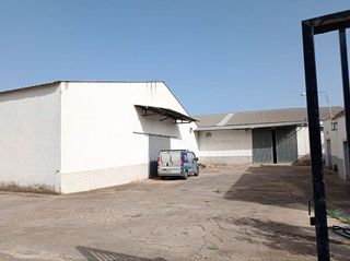 Nave industrial en alquiler en Zona de la Vega en Antequera