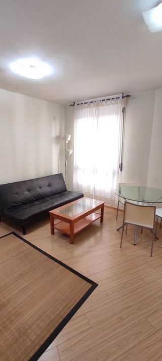 Piso en alquiler en Hospitales - Campus en Salamanca
