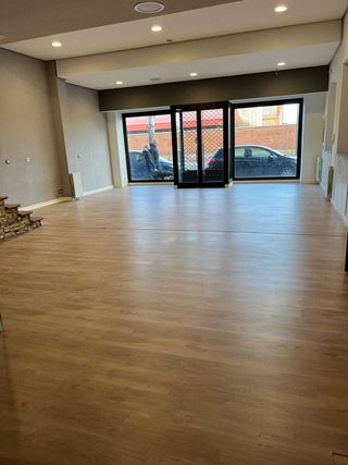 Local comercial en alquiler en Delicias en Valladolid